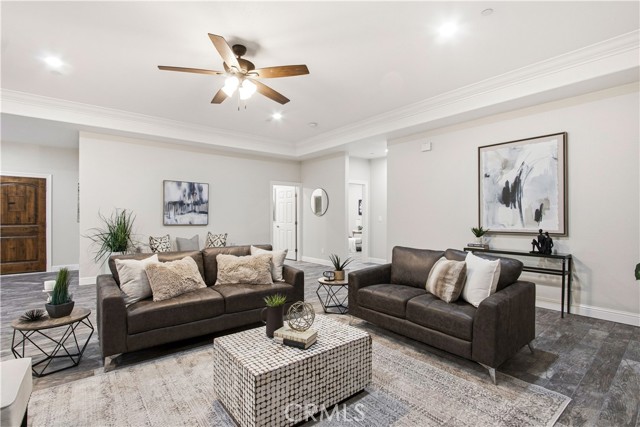 Detail Gallery Image 6 of 47 For 2651 Herrod Ave, Atwater,  CA 95301 - 5 Beds | 4/1 Baths