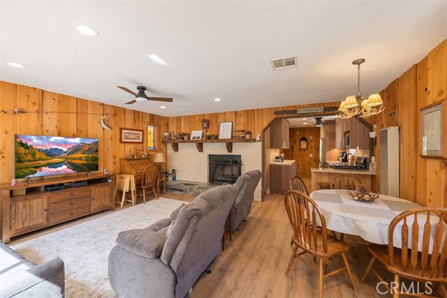 Detail Gallery Image 39 of 40 For 803 Robinhood Bld, Big Bear City,  CA 92314 - 2 Beds | 1 Baths