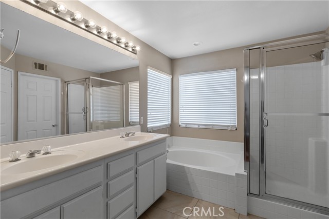 Detail Gallery Image 12 of 20 For 255 Roxanne Ln #128,  Corona,  CA 92882 - 3 Beds | 2/1 Baths