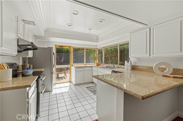 Detail Gallery Image 14 of 45 For 23815 Sapphire Canyon Rd, Diamond Bar,  CA 91765 - 3 Beds | 2 Baths