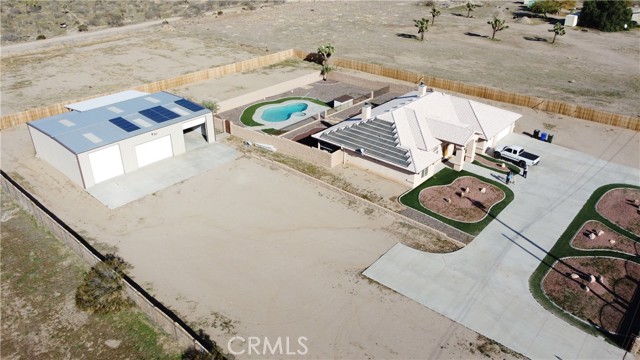 Detail Gallery Image 9 of 48 For 11830 Joshua Dell Rd, Victorville,  CA 92371 - 3 Beds | 2 Baths