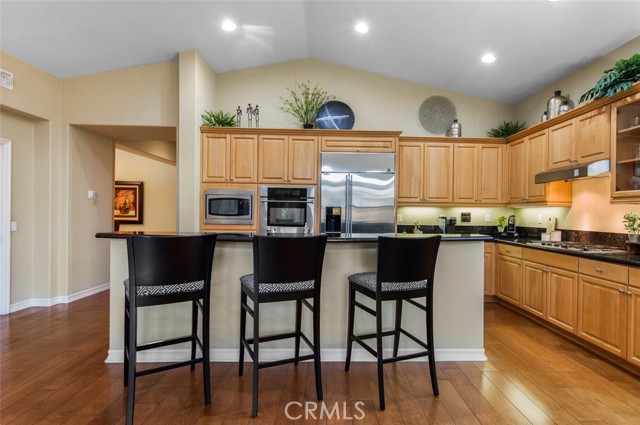 2236 Saratoga Lane, Glendora CA: https://media.crmls.org/medias/2577c275-b5ac-4e15-a05b-9835bc895074.jpg