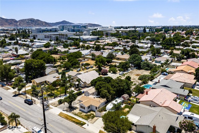 Detail Gallery Image 25 of 32 For 9804 Palmetto Ave, Fontana,  CA 92335 - 2 Beds | 1 Baths