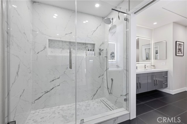 Detail Gallery Image 25 of 46 For 10061 Melinda Way #2,  Northridge,  CA 91325 - 2 Beds | 2/1 Baths