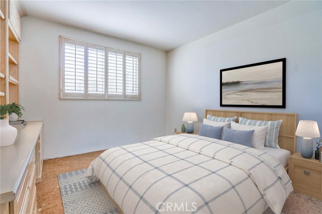 Detail Gallery Image 7 of 24 For 4949 Genesta Ave #407,  Encino,  CA 91316 - 2 Beds | 2 Baths