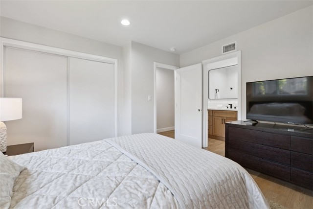 Detail Gallery Image 21 of 37 For 5704 Katherine St, Simi Valley,  CA 93063 - 5 Beds | 2 Baths