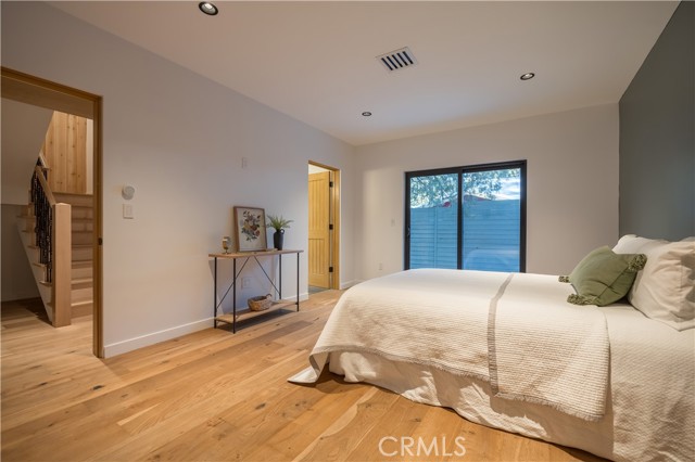 259 Victoria Lane, Sugarloaf CA: https://media.crmls.org/medias/25784d99-8e9a-42c3-993e-928152f04504.jpg