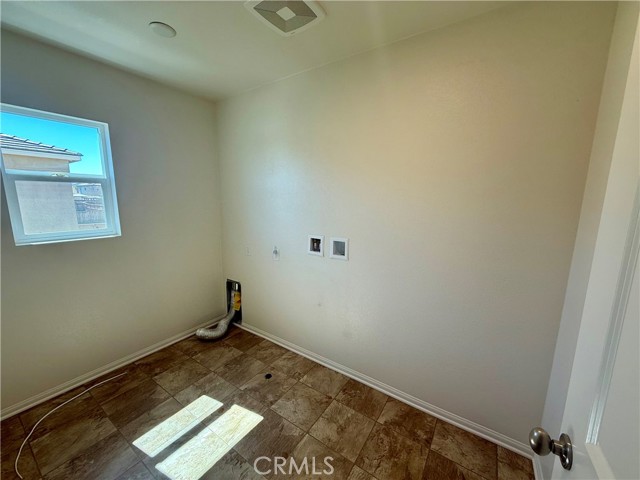 Detail Gallery Image 48 of 53 For 13886 Camino Cinco, Victorville,  CA 92392 - 5 Beds | 4 Baths