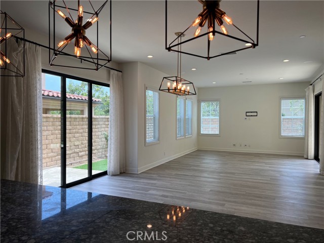 5 Zion Drive, Lake Forest CA: https://media.crmls.org/medias/25787ff9-1487-42fa-9b1f-4582611c21a4.jpg