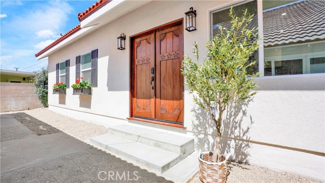 17698 Locust Street, Fountain Valley CA: https://media.crmls.org/medias/2578aef7-97d1-4d98-8282-9917c7227832.jpg