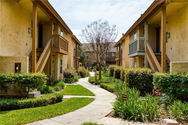 Detail Gallery Image 26 of 41 For 120 Lemon #34,  Irvine,  CA 92618 - 1 Beds | 1 Baths