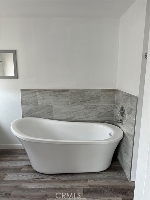 Soaking Tub