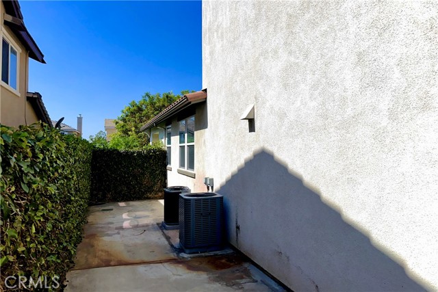 Detail Gallery Image 44 of 47 For 5919 Lawson Peak, Fontana,  CA 92336 - 4 Beds | 3 Baths