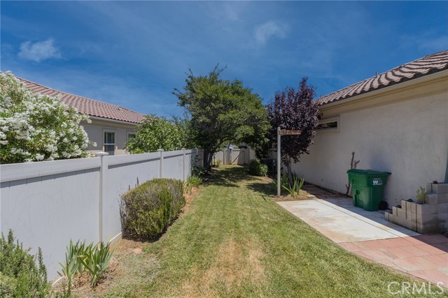 Detail Gallery Image 32 of 40 For 1795 Desert Poppy Ln, Beaumont,  CA 92223 - 2 Beds | 2/1 Baths