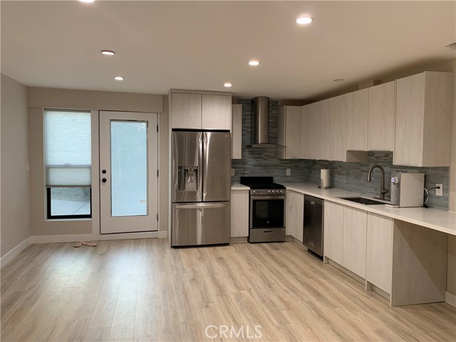 Front Image Thumbnail for CRPW25267339