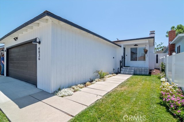 4836 W 134th Place, Hawthorne CA: https://media.crmls.org/medias/2579e837-b649-4640-a9ac-d2230bb795d2.jpg