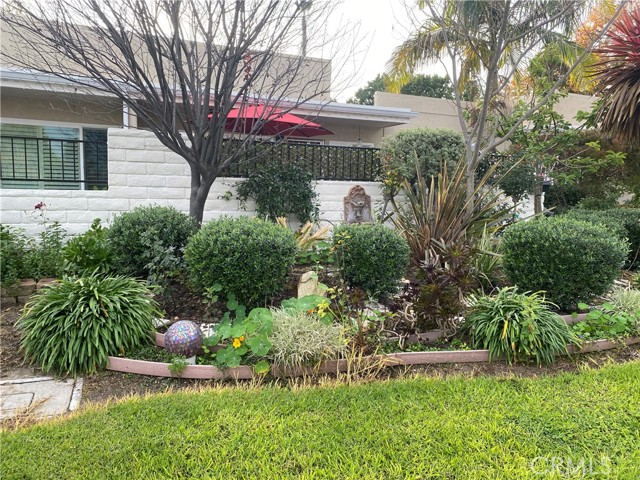 Detail Gallery Image 2 of 43 For 947 Avenida Carmel #F,  Laguna Woods,  CA 92637 - 1 Beds | 1 Baths