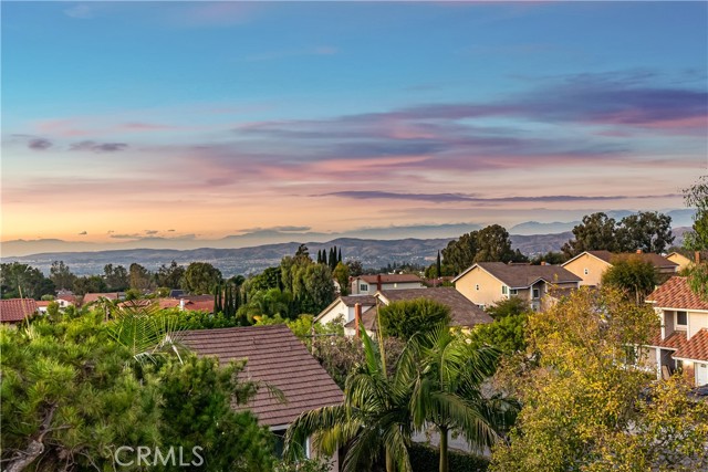 Detail Gallery Image 33 of 42 For 6691 E Smokewood, Anaheim,  CA 92807 - 4 Beds | 3/1 Baths