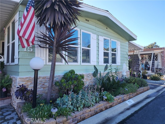 MLS# OC23121466