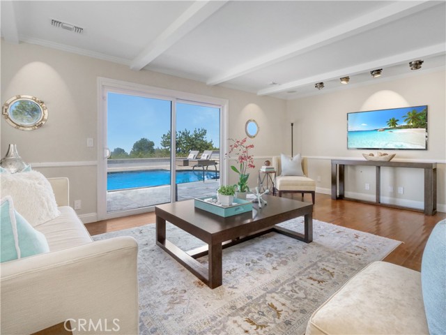 Spacious Family Room