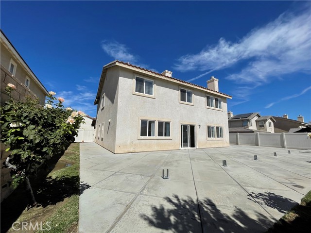 37000 Sabal Avenue, Palmdale CA: https://media.crmls.org/medias/257c2031-1987-4dec-9d27-4b78974dbea2.jpg