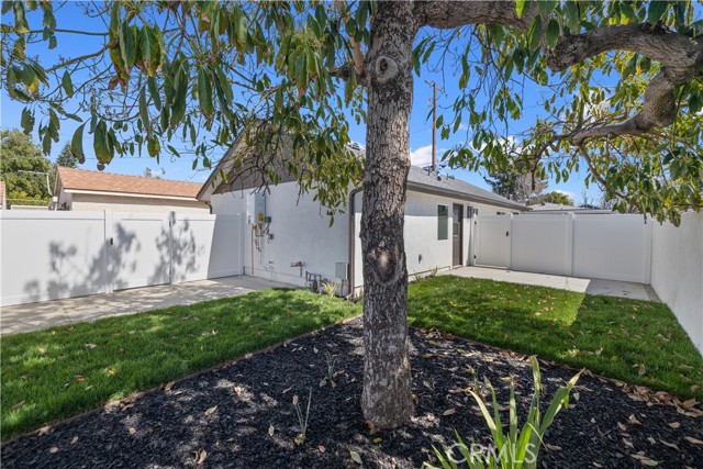 152 S Wabash, Glendora CA: https://media.crmls.org/medias/257c2e28-9702-4bca-bd35-09c5a382401a.jpg