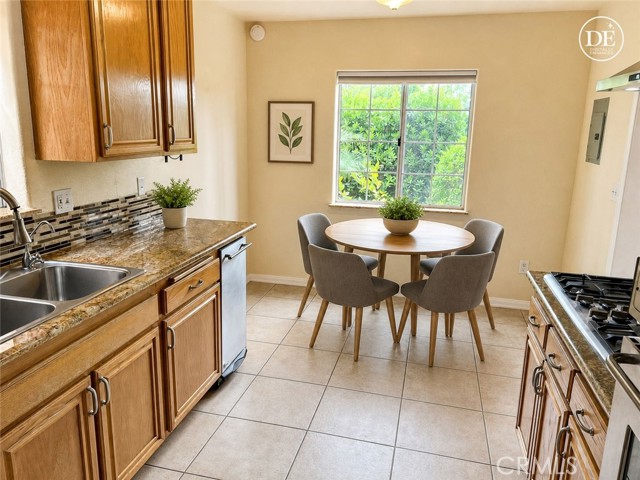 5228 Vantage, 6 photo 6