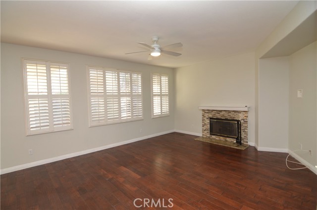 Detail Gallery Image 5 of 52 For 9595 Shadowgrove Dr, Rancho Cucamonga,  CA 91730 - 5 Beds | 3 Baths