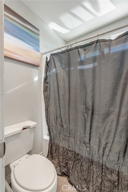 Detail Gallery Image 26 of 42 For 12269 Stonegate Cir, Victorville,  CA 92392 - 3 Beds | 2/1 Baths