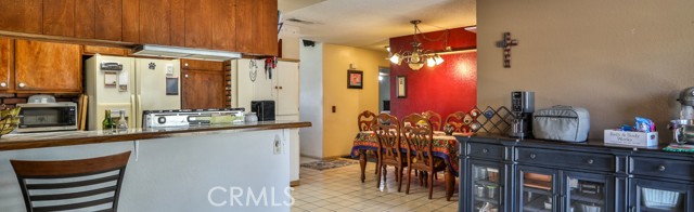 3012 Homer Circle, Jurupa Valley CA: https://media.crmls.org/medias/257d16f7-93e4-4cb3-8003-c6f150a50881.jpg