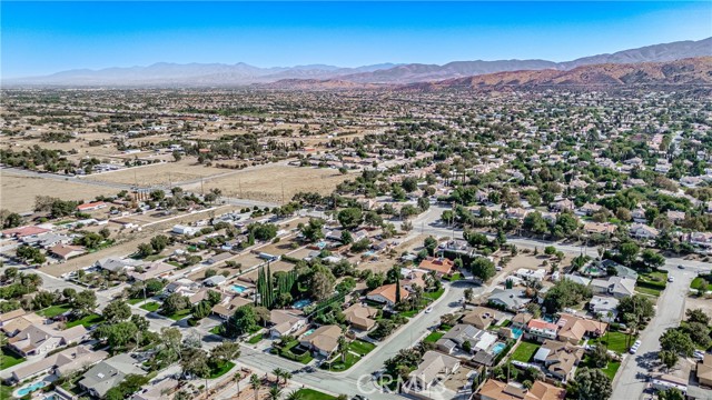 Detail Gallery Image 6 of 41 For 41219 47th St, Lancaster,  CA 93536 - 3 Beds | 3 Baths