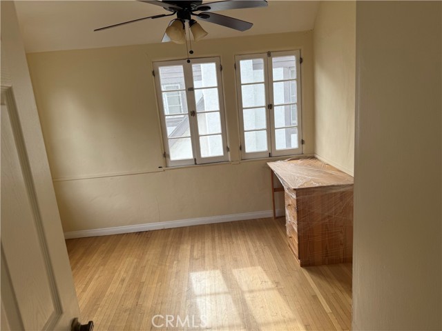 Detail Gallery Image 13 of 32 For 1437 Greenfield Ave, Los Angeles,  CA 90025 - – Beds | – Baths