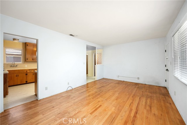 9559 Blackley Street, Temple City CA: https://media.crmls.org/medias/257e3e1e-1060-4138-97e5-59161821e2c7.jpg
