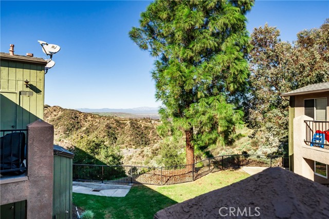 Detail Gallery Image 10 of 26 For 2620 Avenida Del Vista #203,  Corona,  CA 92882 - 1 Beds | 1 Baths