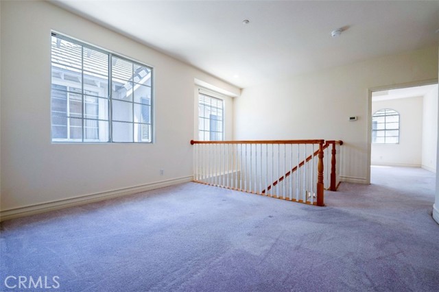 51 E Colorado Boulevard, Arcadia CA: https://media.crmls.org/medias/2580e062-de24-42fb-8d7f-7f8326e4ebaa.jpg