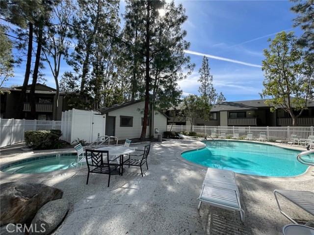 Detail Gallery Image 19 of 22 For 20702 El Toro #394,  Lake Forest,  CA 92630 - 1 Beds | 1 Baths