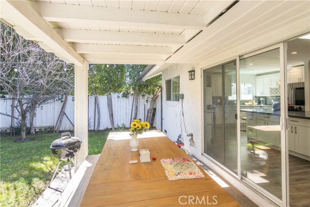 Detail Gallery Image 21 of 23 For 6624 Mammoth Ave, Van Nuys,  CA 91405 - 4 Beds | 3 Baths