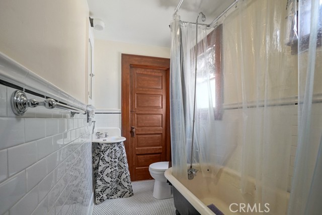 Detail Gallery Image 13 of 26 For 13504 Earlham, Whittier,  CA 90602 - – Beds | – Baths