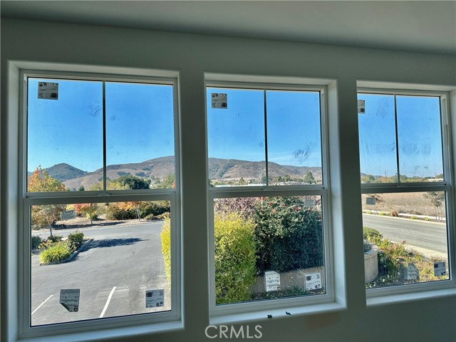 Detail Gallery Image 10 of 11 For 162 Bravo St, San Luis Obispo,  CA 93401 - 3 Beds | 2/1 Baths