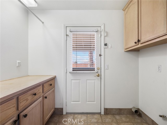 Detail Gallery Image 36 of 57 For 16992 Joshua, Apple Valley,  CA 92307 - 5 Beds | 4 Baths