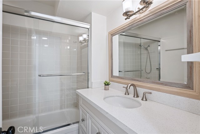 Detail Gallery Image 19 of 35 For 5330 Zelzah Ave #7,  Encino,  CA 91316 - 2 Beds | 2 Baths