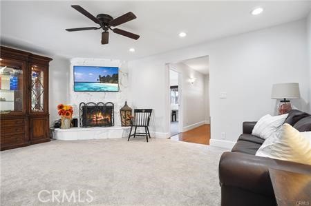 Detail Gallery Image 2 of 18 For 1525 W Malvern Ave, Fullerton,  CA 92833 - 4 Beds | 3 Baths