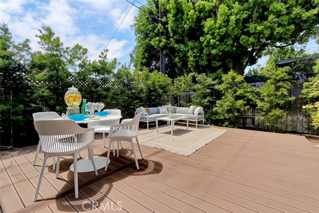 1170 Shelley Street, Manhattan Beach, California 90266, 4 Bedrooms Bedrooms, ,3 BathroomsBathrooms,Residential,Sold,Shelley,SB22186838