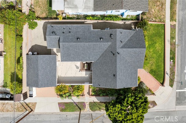 Detail Gallery Image 37 of 38 For 4757 Darien, Torrance,  CA 90503 - 4 Beds | 2 Baths