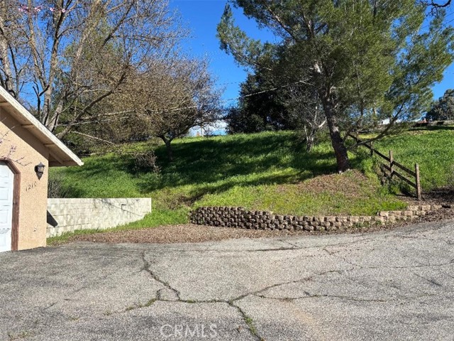 Detail Gallery Image 10 of 20 For 1210 San Ramon, Atascadero,  CA 93422 - 3 Beds | 2 Baths