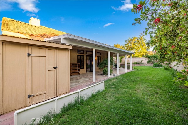 38225 6th W Street, Palmdale CA: https://media.crmls.org/medias/2587e89e-de45-47c4-b3a5-0c63a4f28e75.jpg