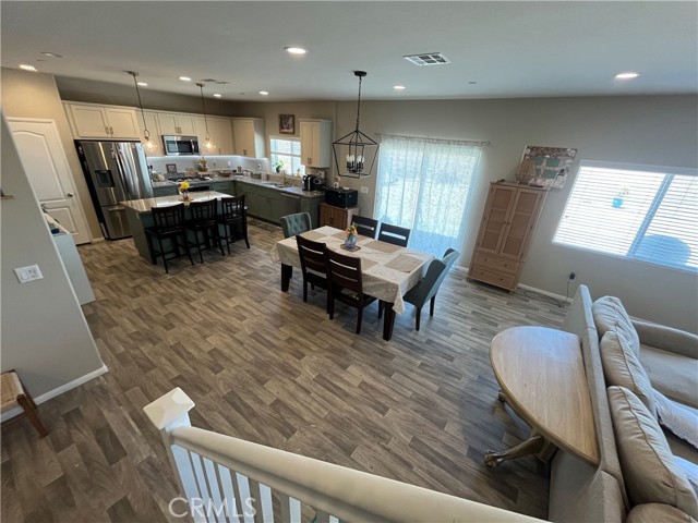 Detail Gallery Image 9 of 36 For 11764 Andrews Pl, Victorville,  CA 92392 - 4 Beds | 3/1 Baths