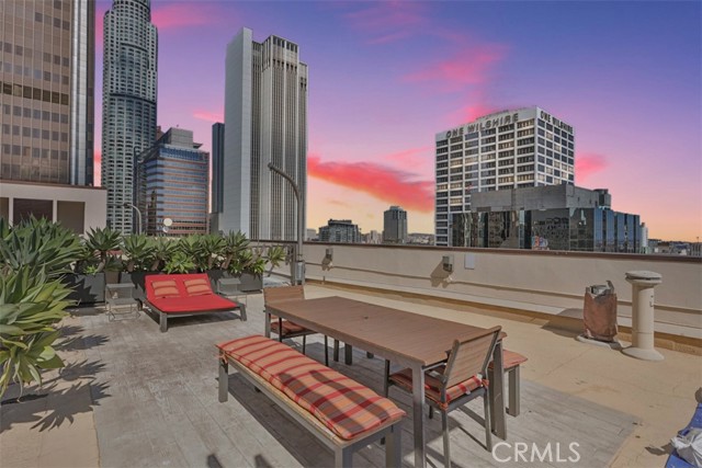 Detail Gallery Image 30 of 32 For 655 S Hope St #1508,  Los Angeles,  CA 90017 - 1 Beds | 1 Baths