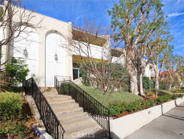 MLS# PV23008706