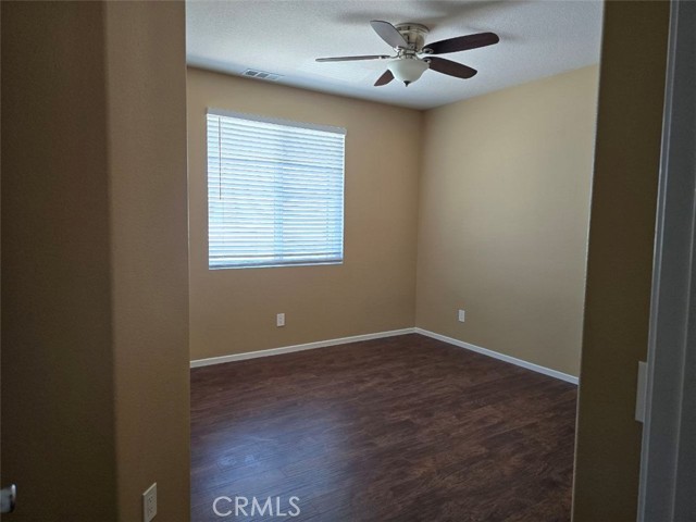 27513 Stanford Drive, Temecula CA: https://media.crmls.org/medias/258aa8ab-0e99-4fca-a4f2-3fe8b93606e5.jpg